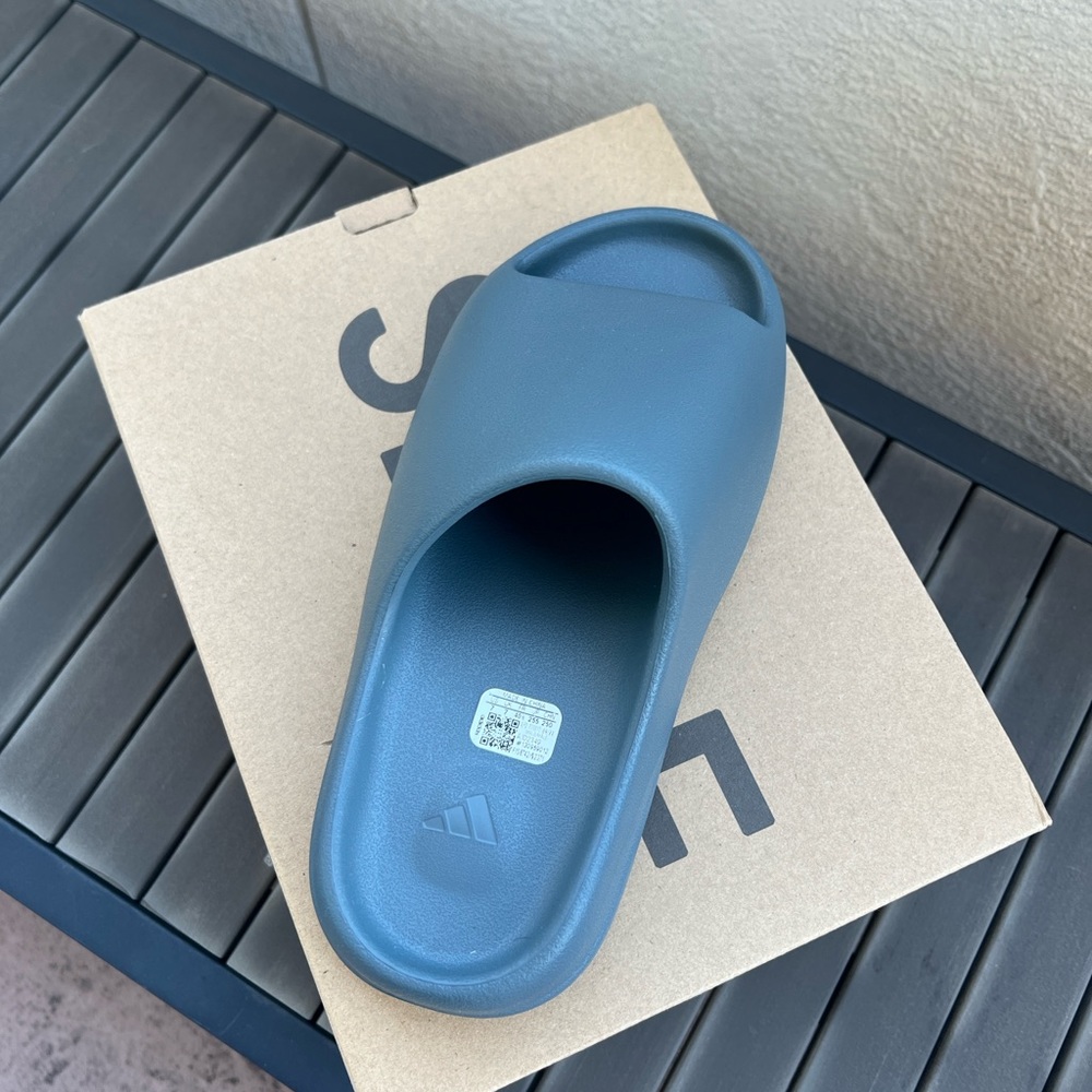 COPY - Yeezy Slide